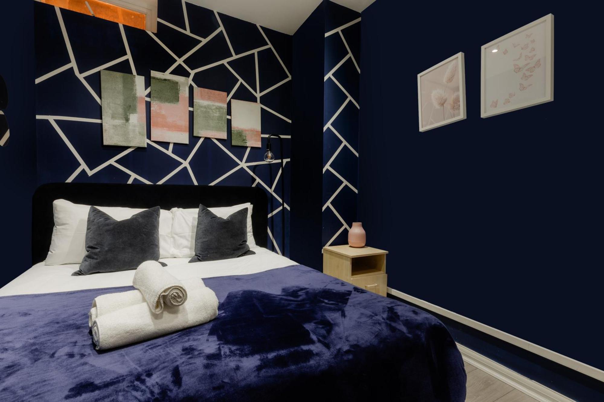 Edgware Road Apartment